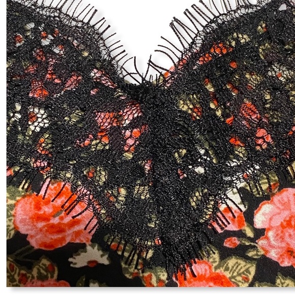 Floral Print camisole top, Nordstrom BP black lace v-neck, adjustable straps NEW - Picture 2 of 10